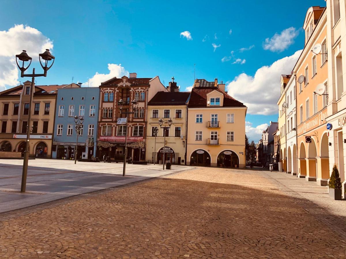 Appartement Pobuudka V Plebanska Z Widokiem Na Rynek à Gliwice Extérieur photo